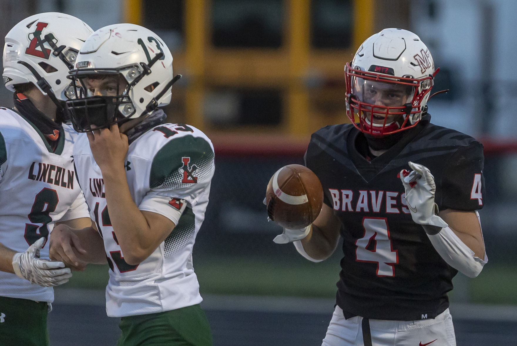 MTZ Lincoln football gallery 46 040921.JPG